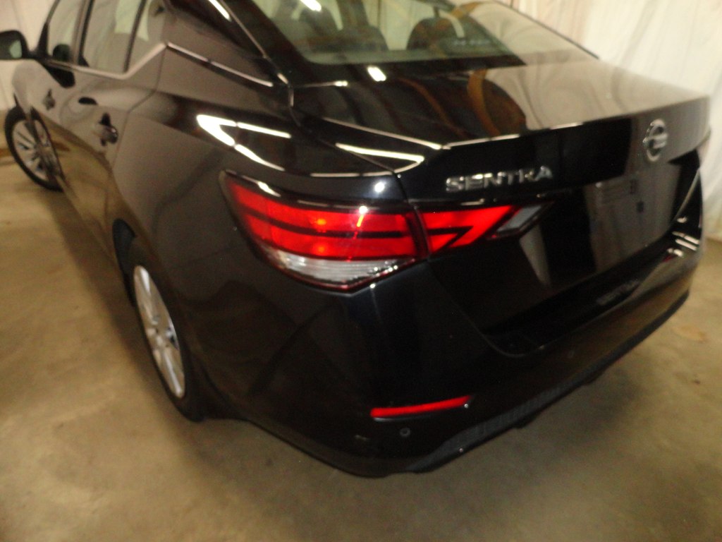 Photo 47 of this NISSAN SENTRA