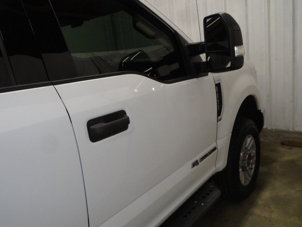 Photo 15 of this FORD F250