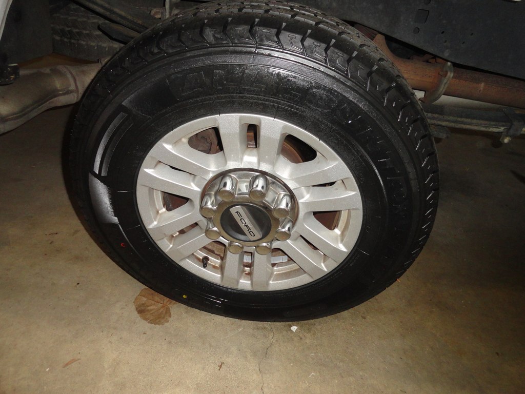 Photo 20 of this FORD F250