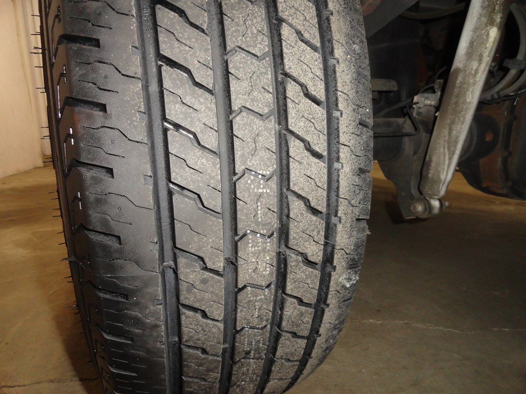 Photo 33 of this FORD F250
