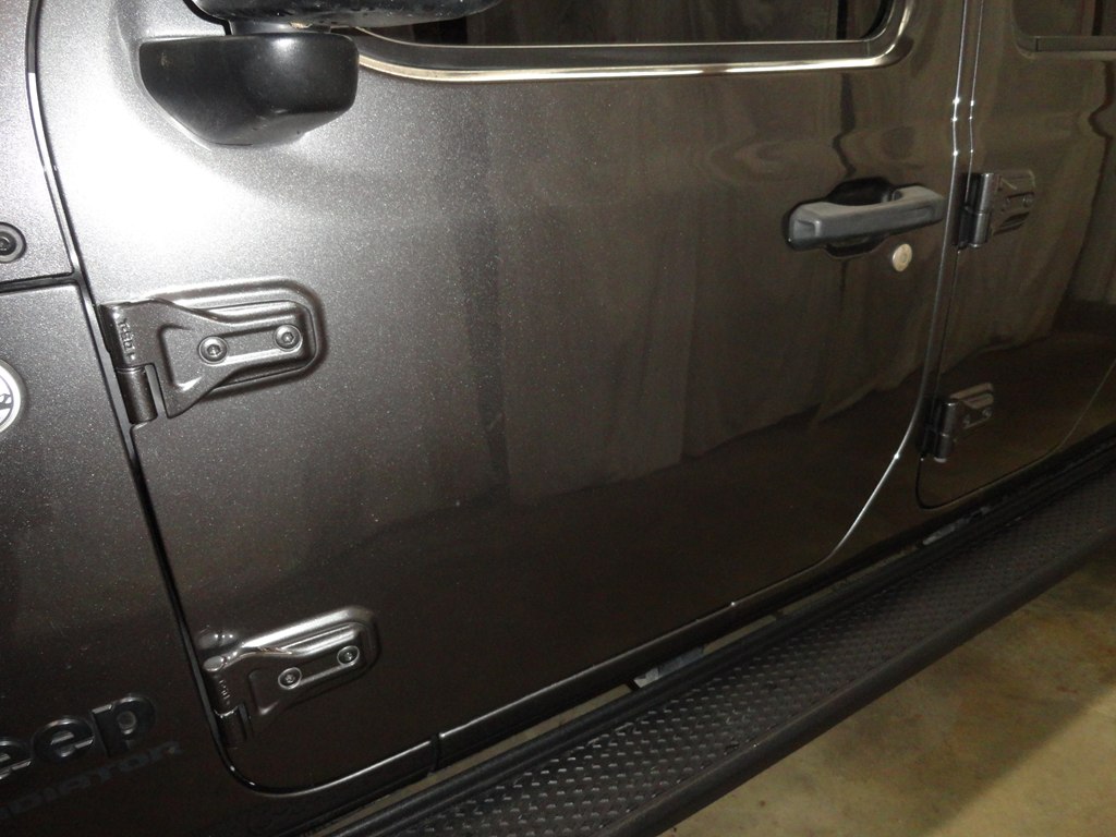 Photo 26 of this JEEP GLADIATOR
