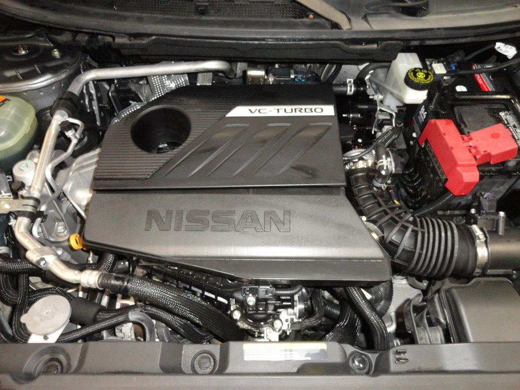 Photo 40 of this NISSAN ROGUE