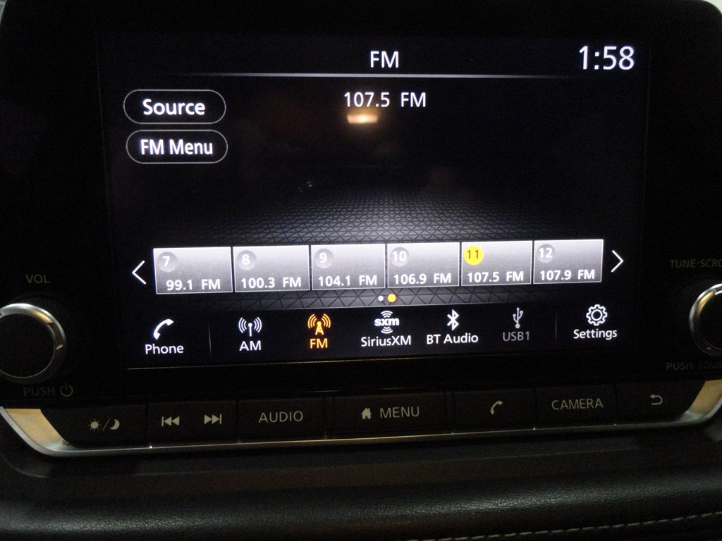 Photo 16 of this NISSAN ROGUE