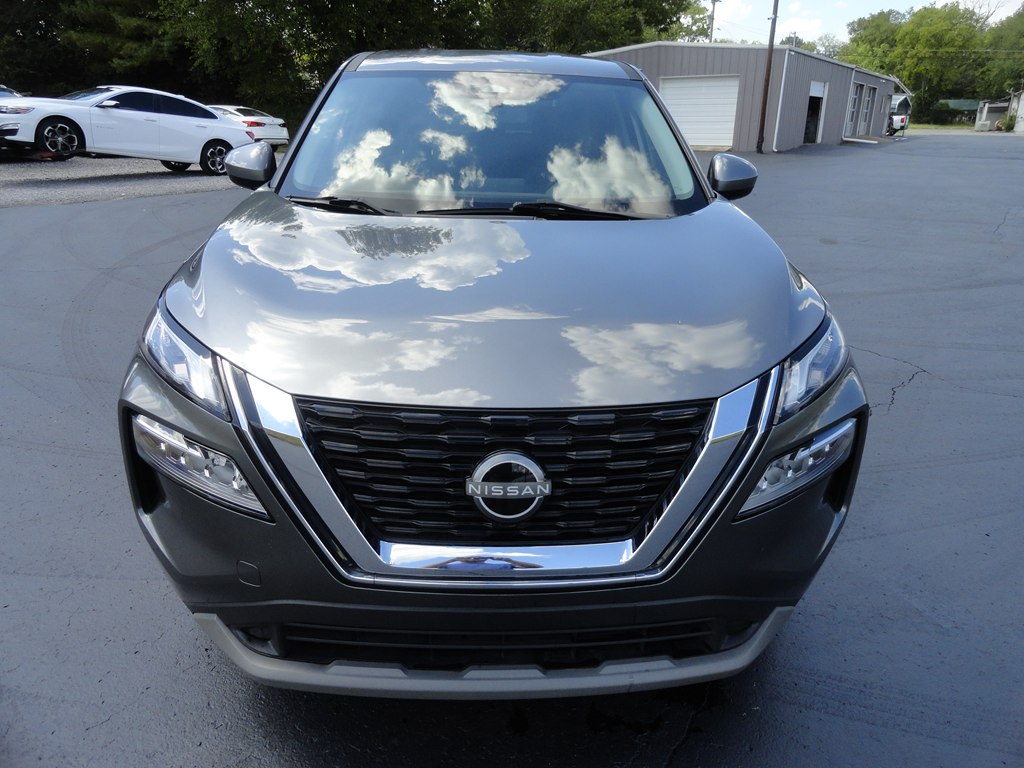 Photo 8 of this NISSAN ROGUE