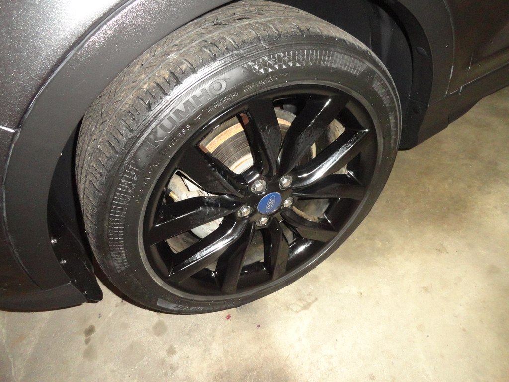 Photo 28 of this FORD ESCAPE