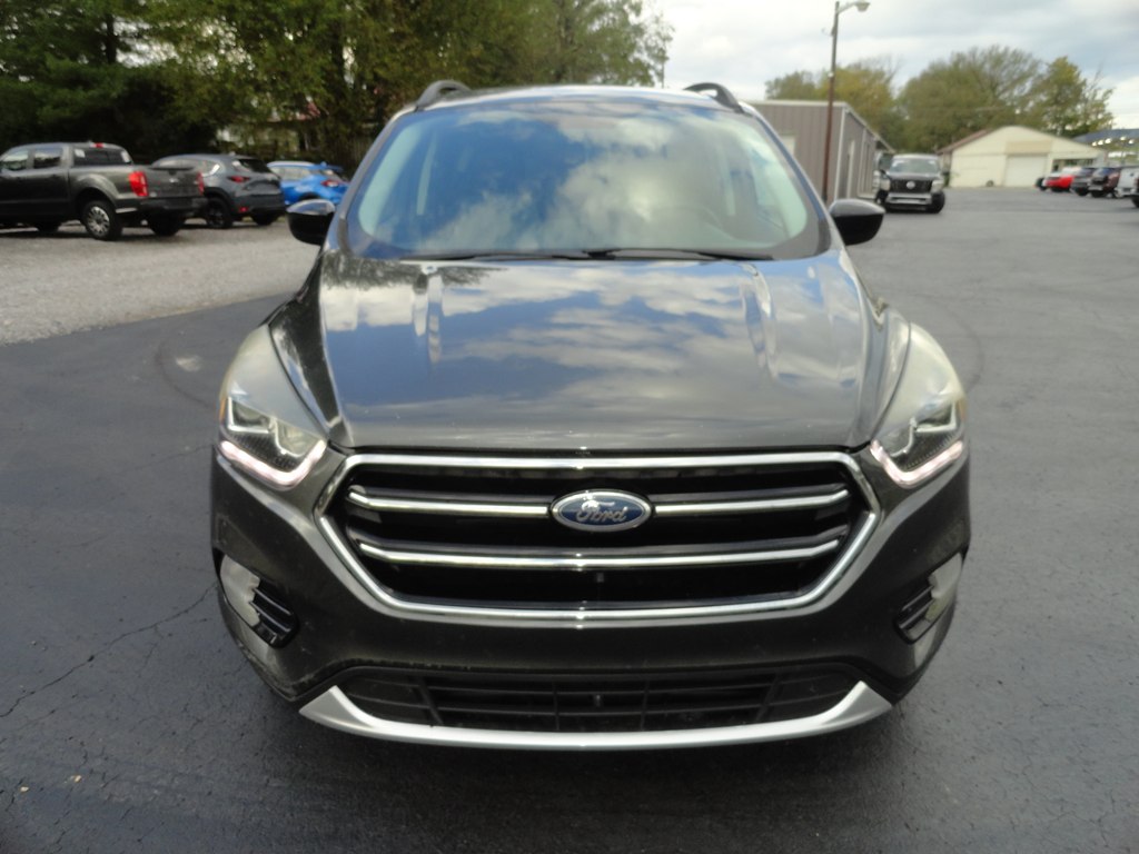 Photo 4 of this FORD ESCAPE