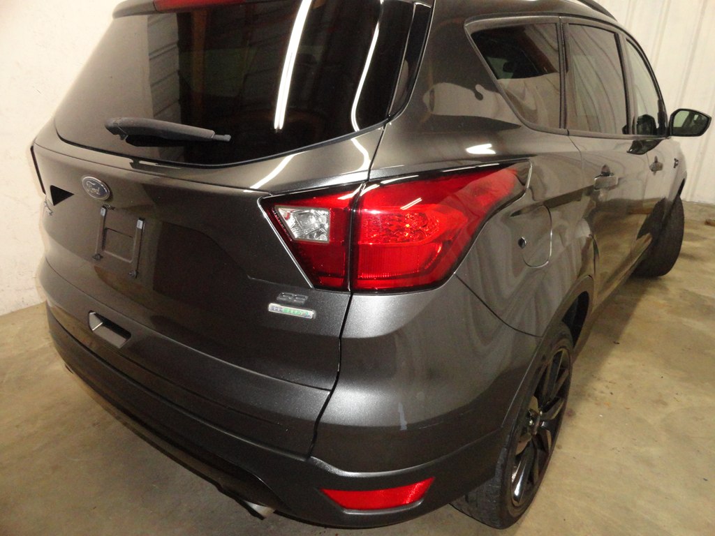 Photo 48 of this FORD ESCAPE