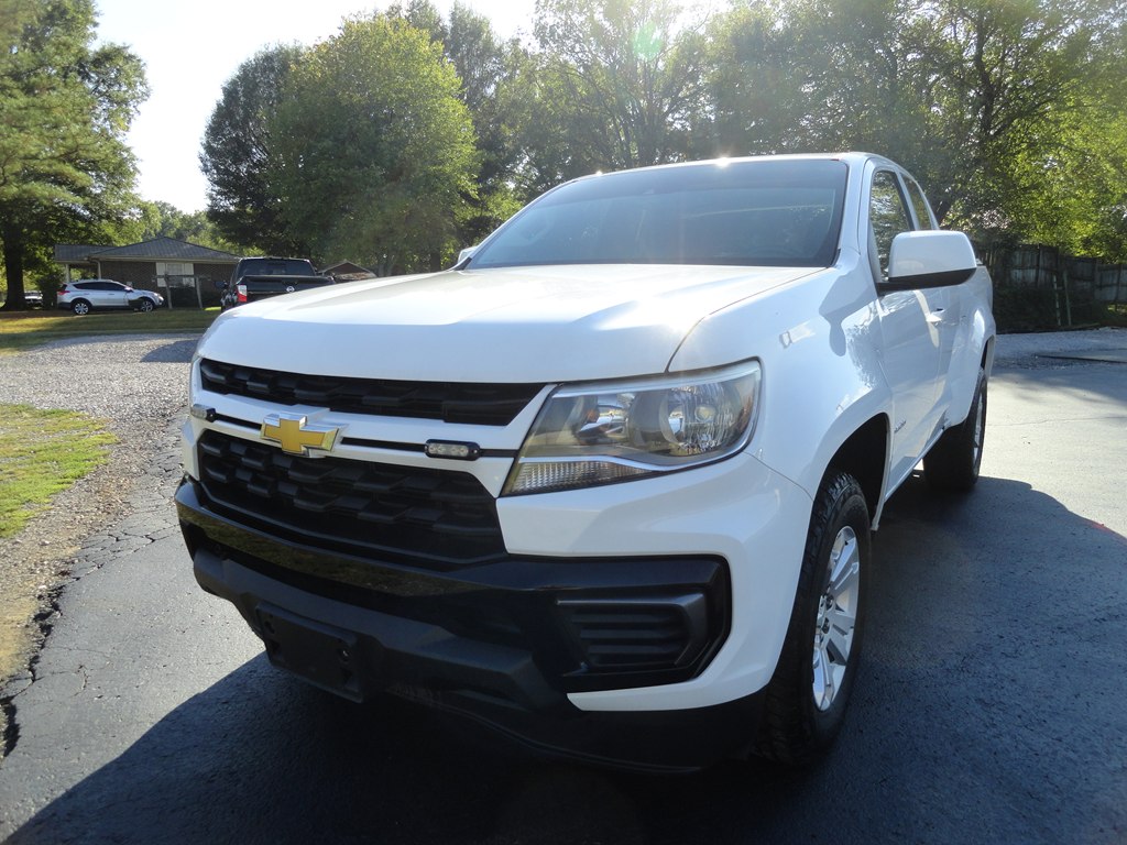 Photo 2 of this CHEVROLET COLORADO