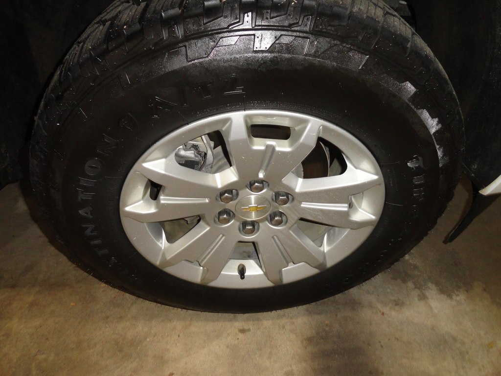 Photo 22 of this CHEVROLET COLORADO