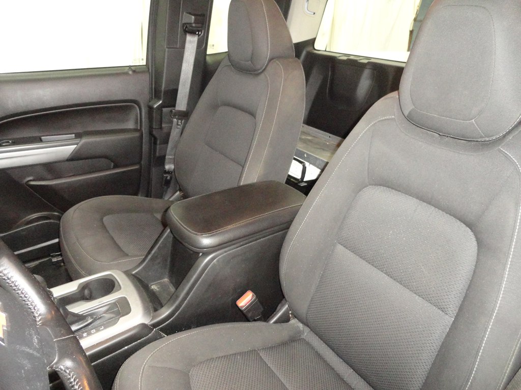 Photo 26 of this CHEVROLET COLORADO