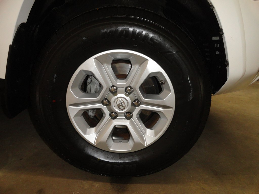 Photo 35 of this TOYOTA 4RUNNER