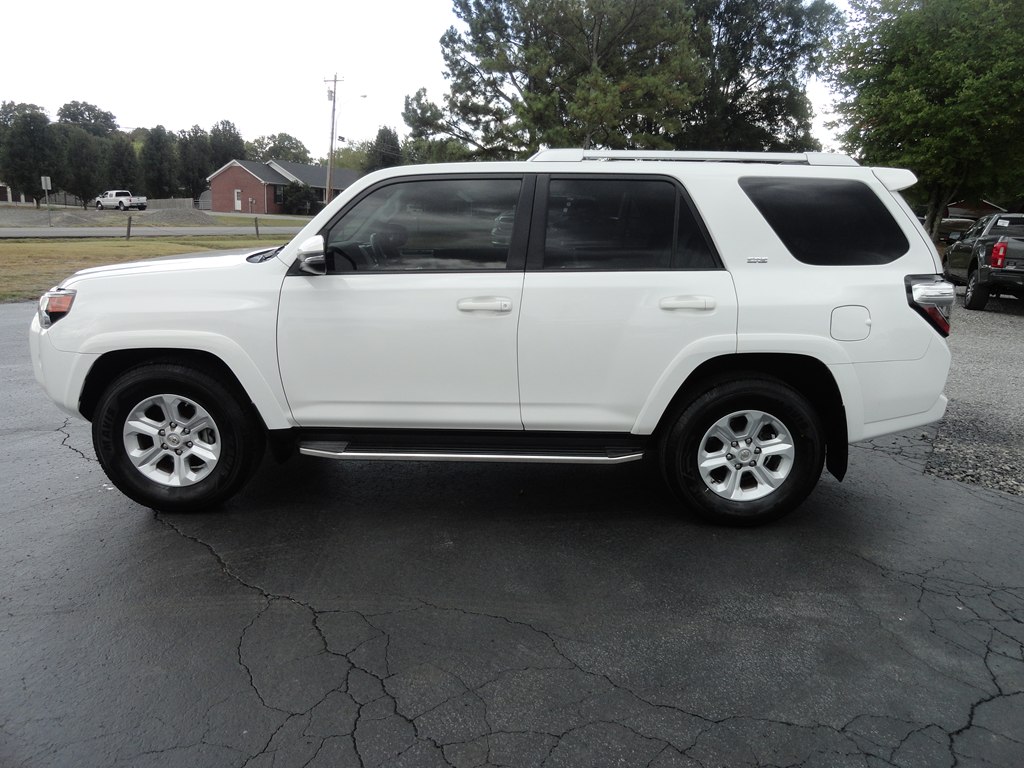 Photo 3 of this TOYOTA 4RUNNER