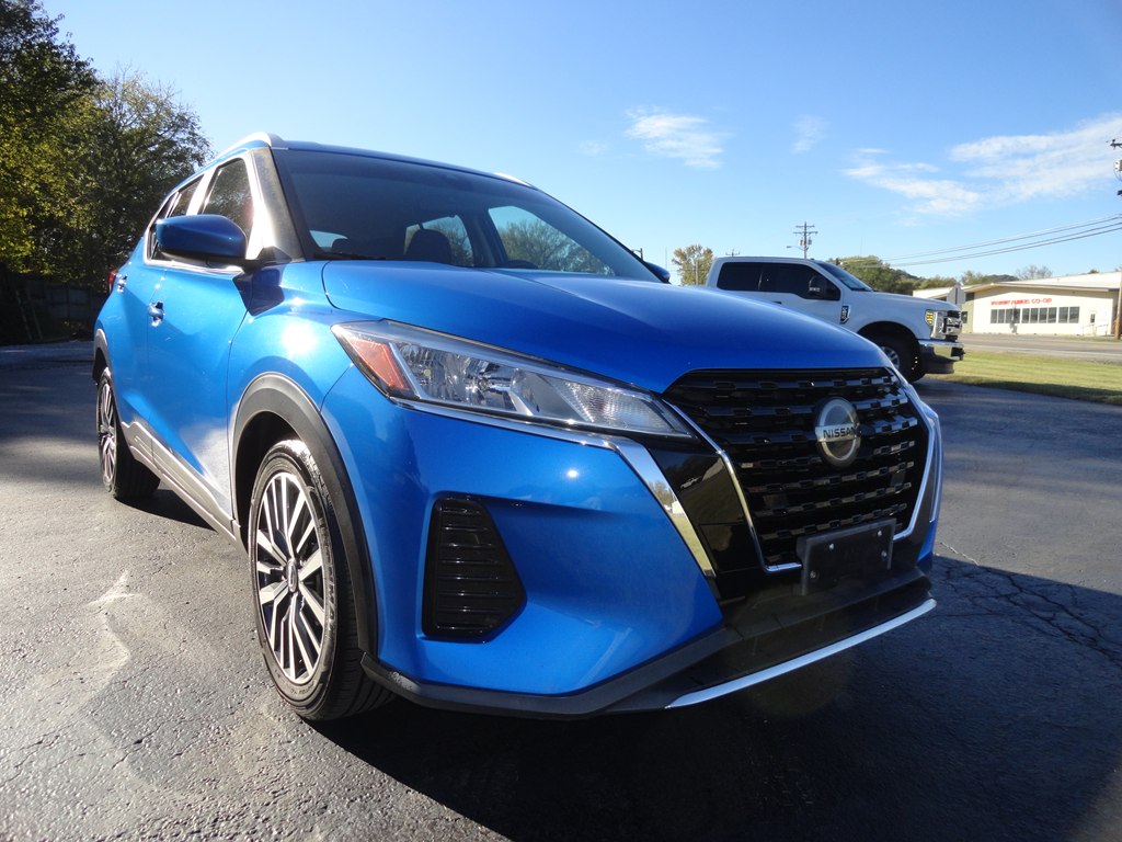 2021 NISSAN KICKS