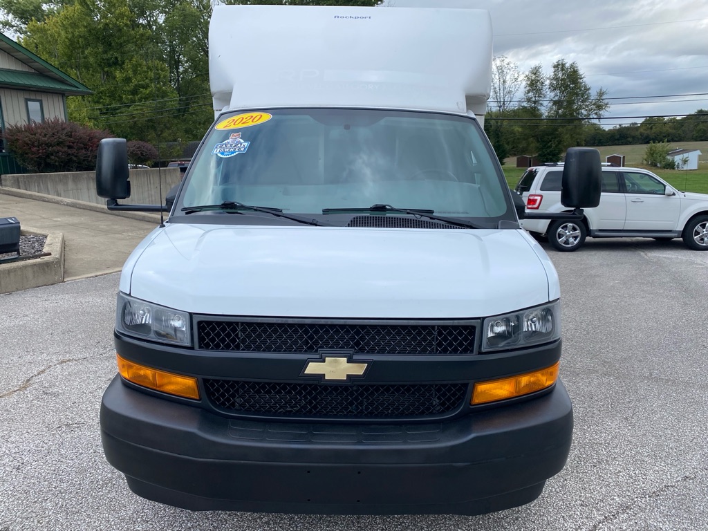 Additional photo of vehicle.