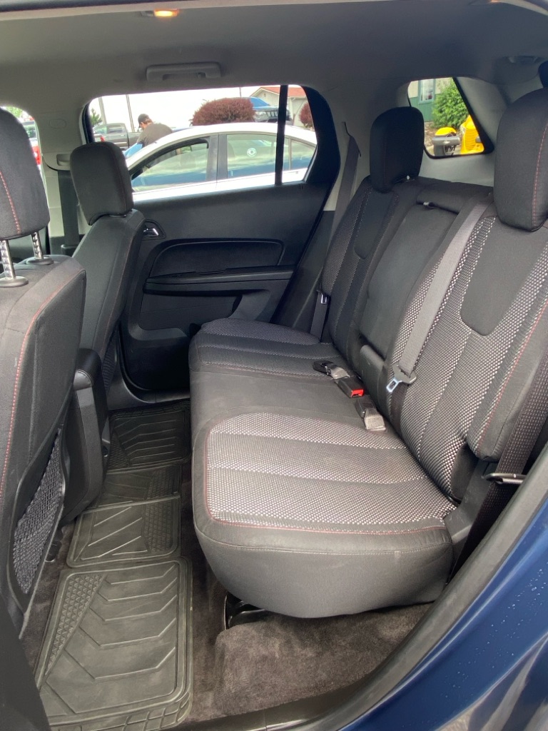 Additional photo of vehicle.