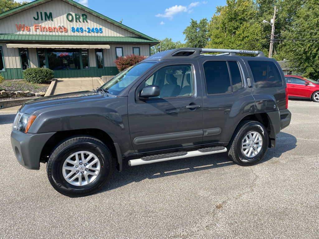 Additional photo of vehicle.