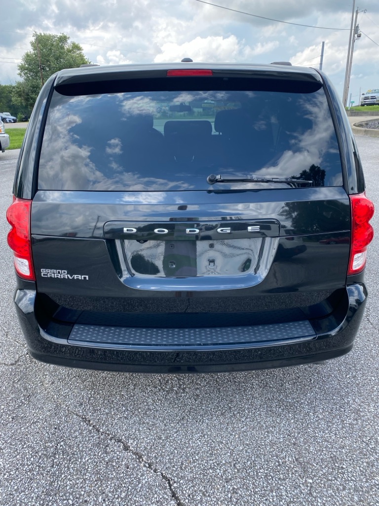 Additional photo of vehicle.