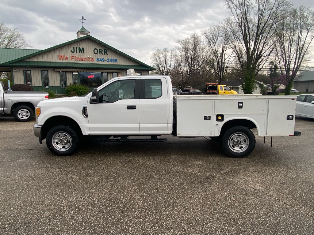 Photo of 2017 FORD F-350