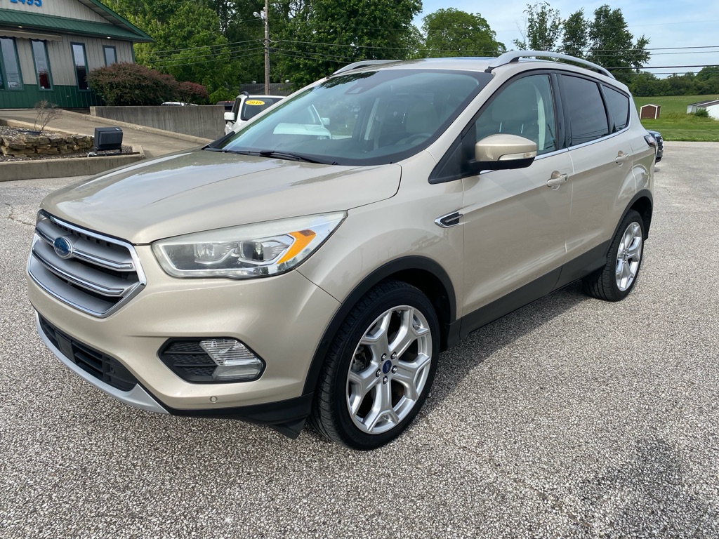 2017 Ford Escape Titanium's photo