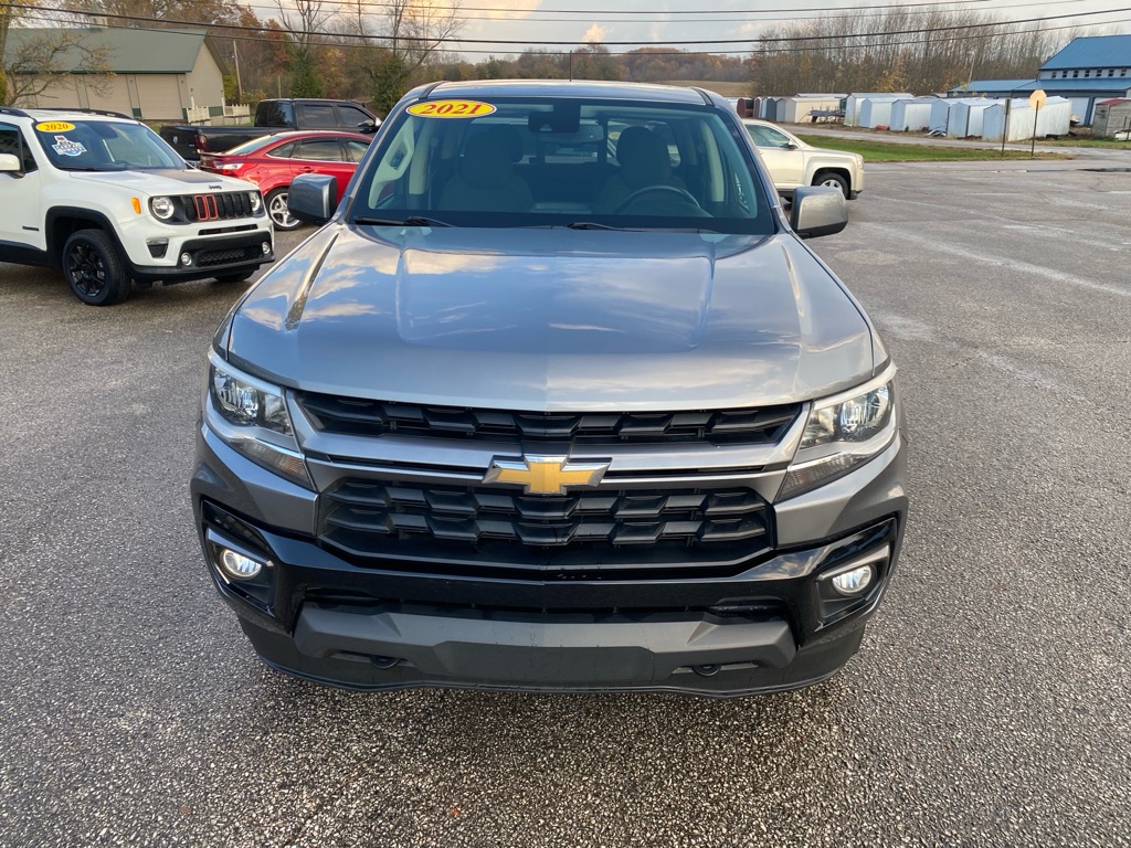 Additional photo of vehicle.