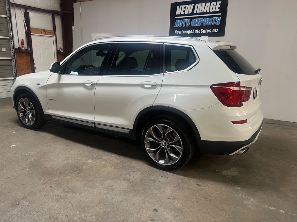 Photo 9 of this BMW X3