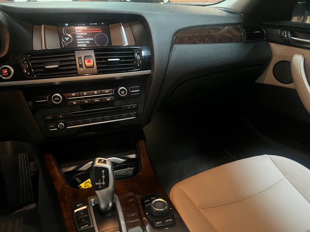 Photo 23 of this BMW X3