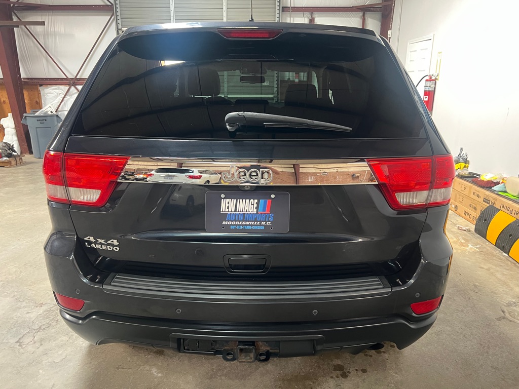 Photo 11 of this JEEP GRAND CHEROKEE