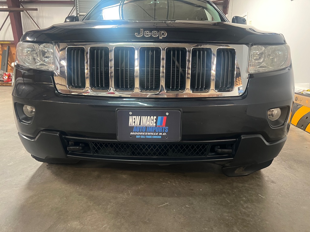 Photo 12 of this JEEP GRAND CHEROKEE
