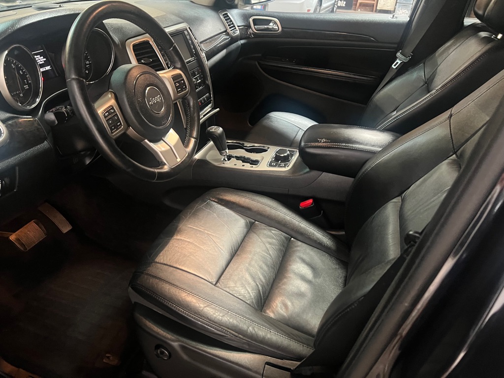 Photo 20 of this JEEP GRAND CHEROKEE