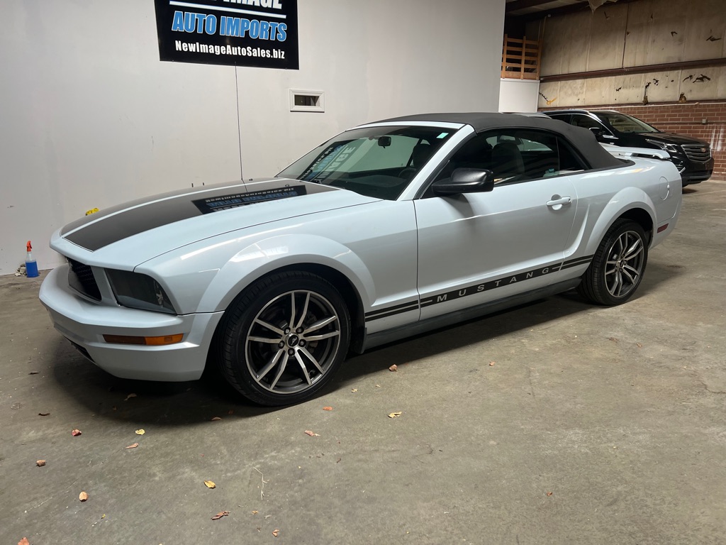 Photo 9 of this FORD MUSTANG
