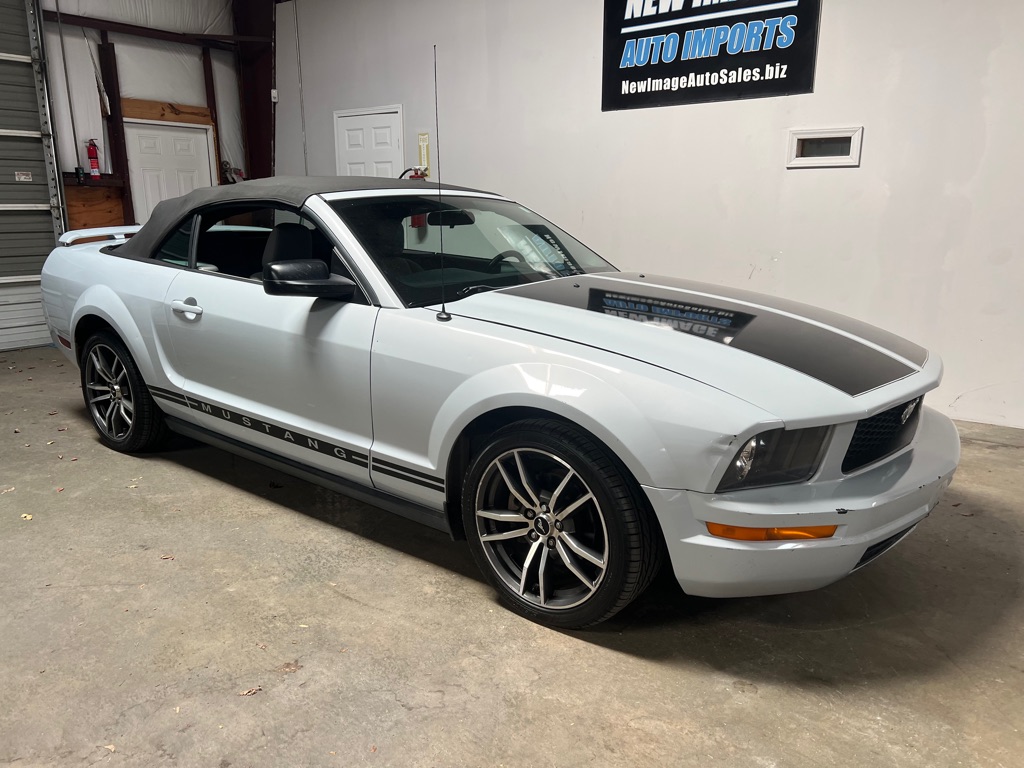 Photo 6 of this FORD MUSTANG
