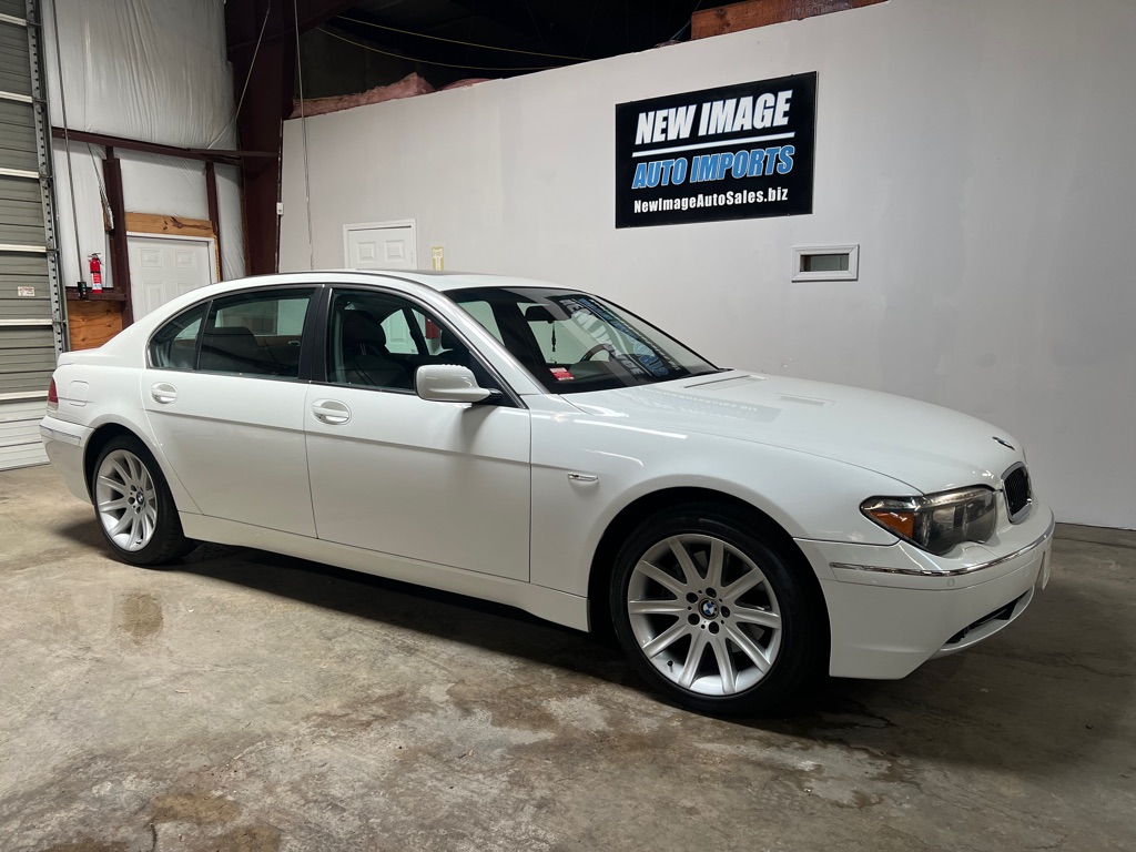 Photo 6 of this BMW 7 SERIES