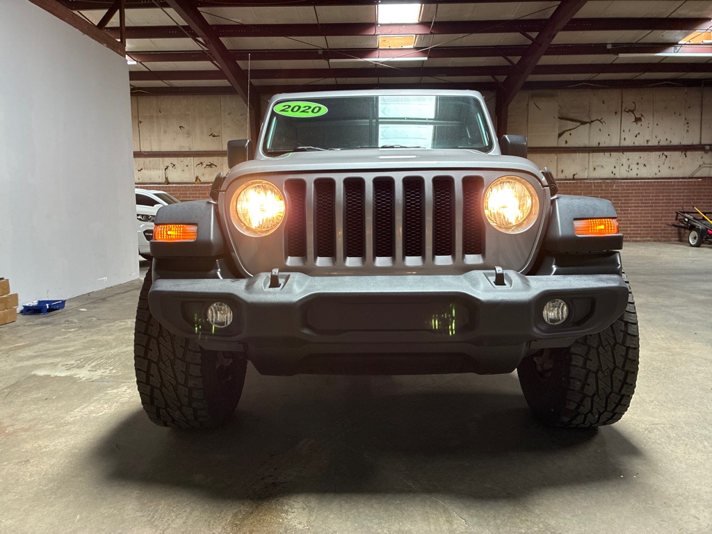 Photo 11 of this JEEP WRANGLER UNLIMI