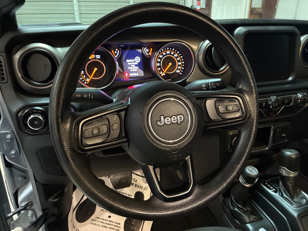 Photo 22 of this JEEP WRANGLER UNLIMI