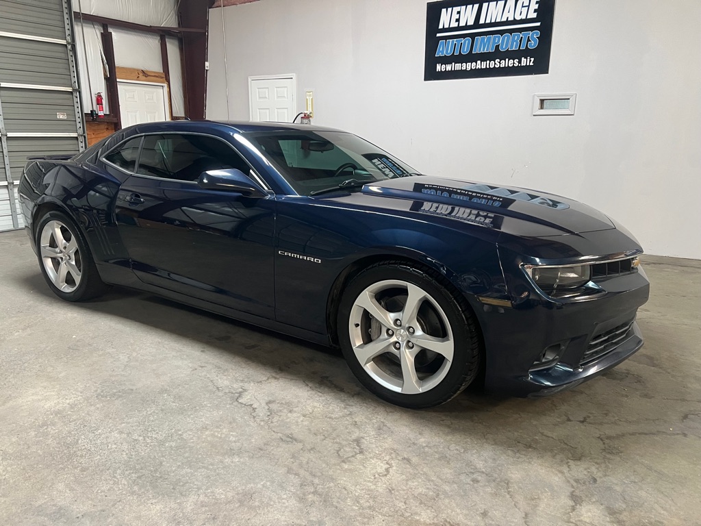 Photo 4 of this CHEVROLET CAMARO