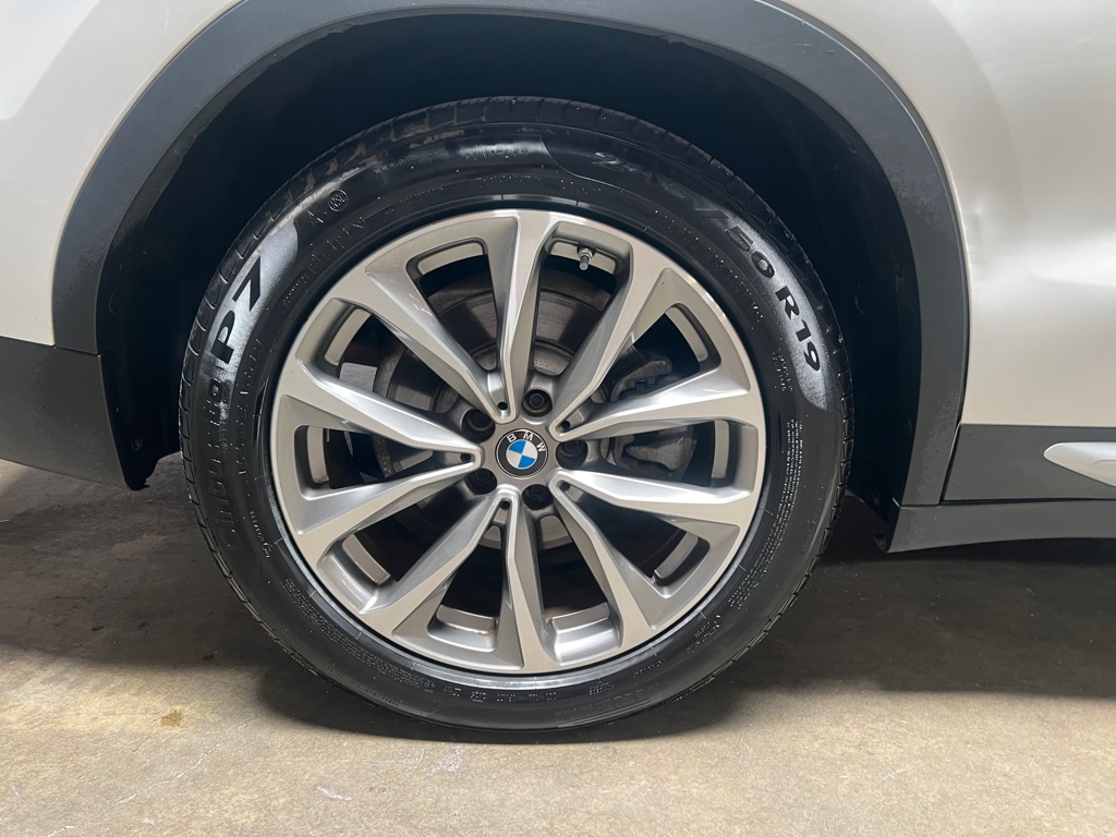 Photo 15 of this BMW X3