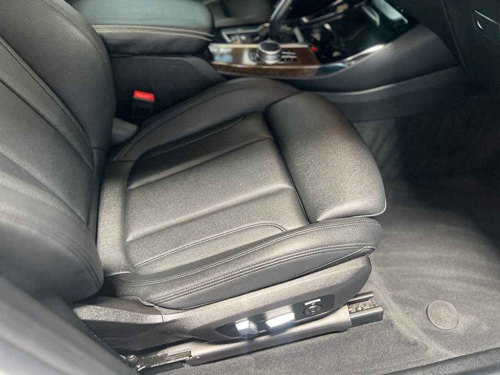 Photo 18 of this BMW X3