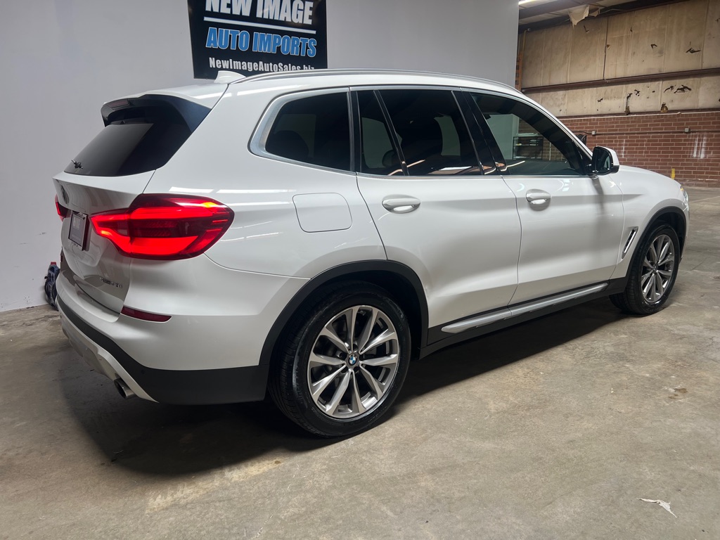 Photo 3 of this BMW X3
