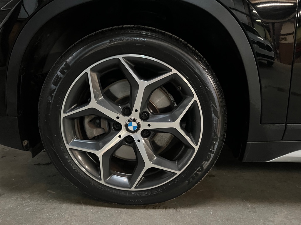 Photo 15 of this BMW X1
