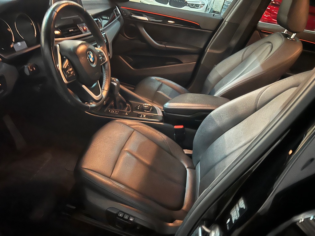 Photo 18 of this BMW X1