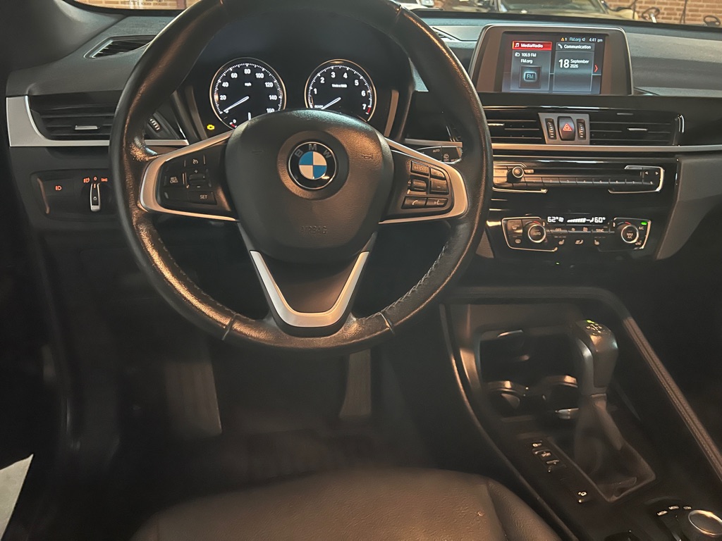 Photo 23 of this BMW X1