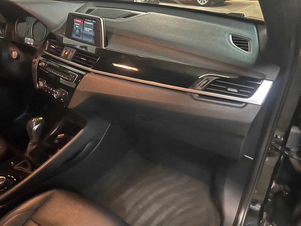 Photo 25 of this BMW X1
