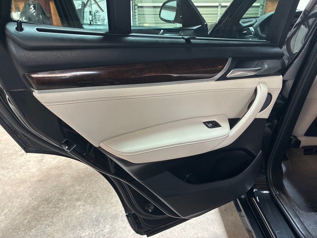 Photo 25 of this BMW X3