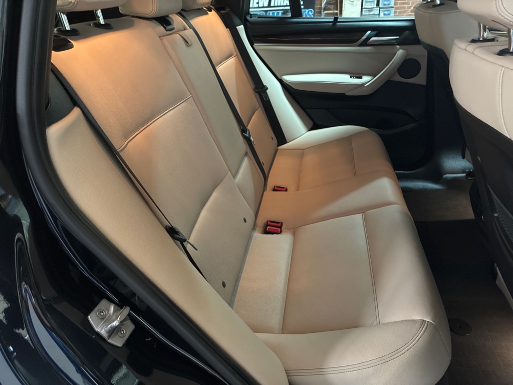 Photo 15 of this BMW X3