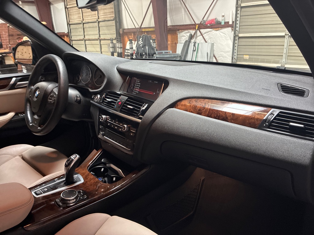 Photo 18 of this BMW X3