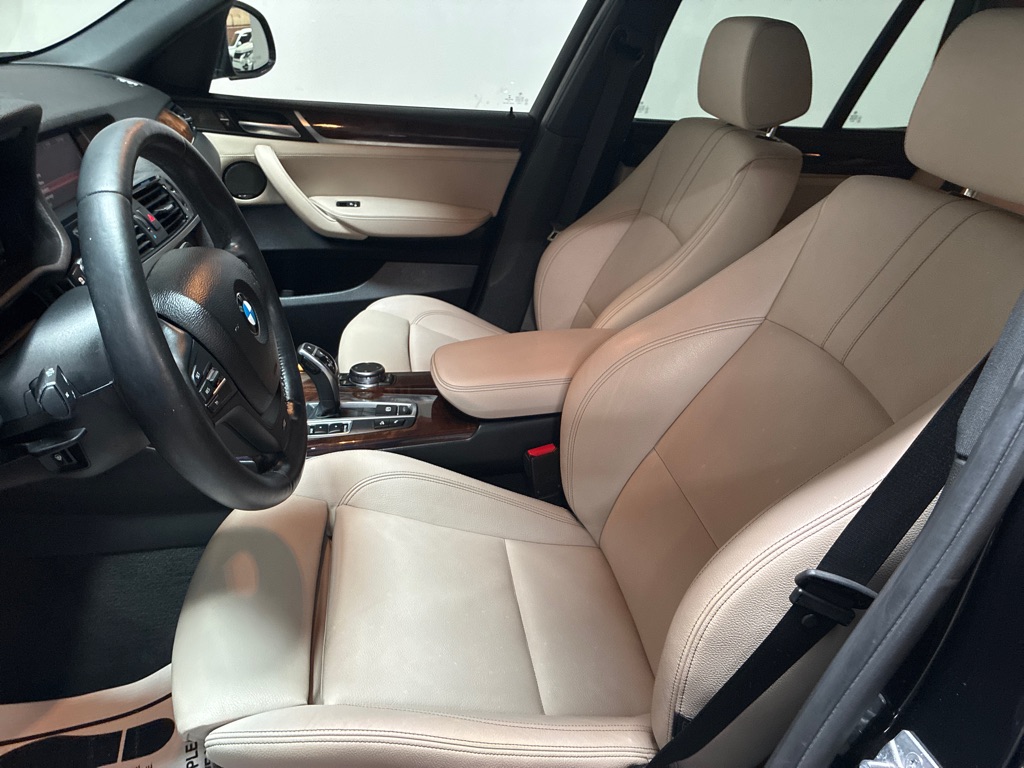 Photo 12 of this BMW X3