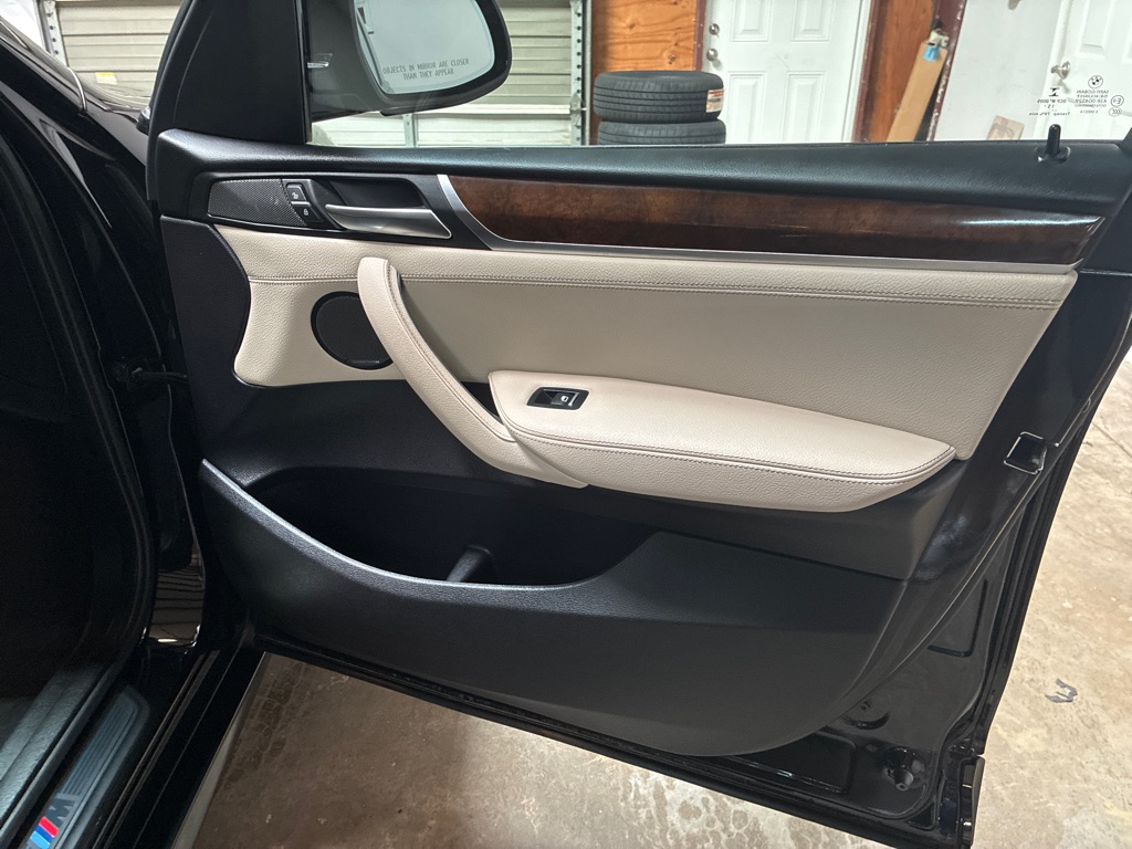 Photo 27 of this BMW X3