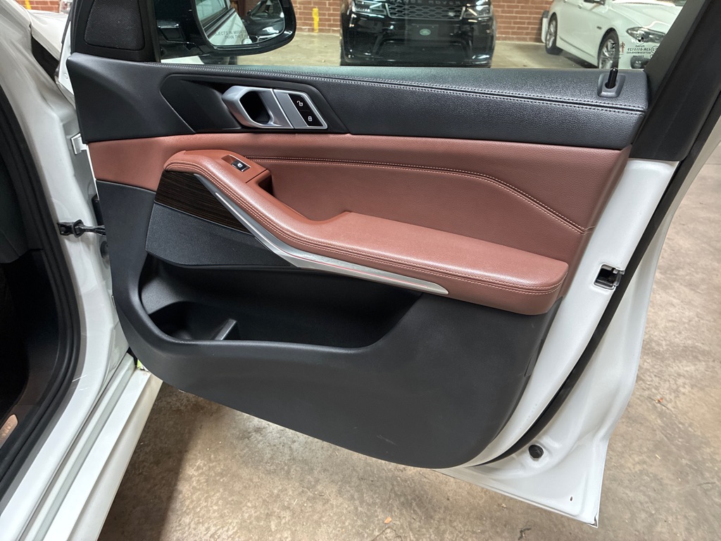 Photo 25 of this BMW X5