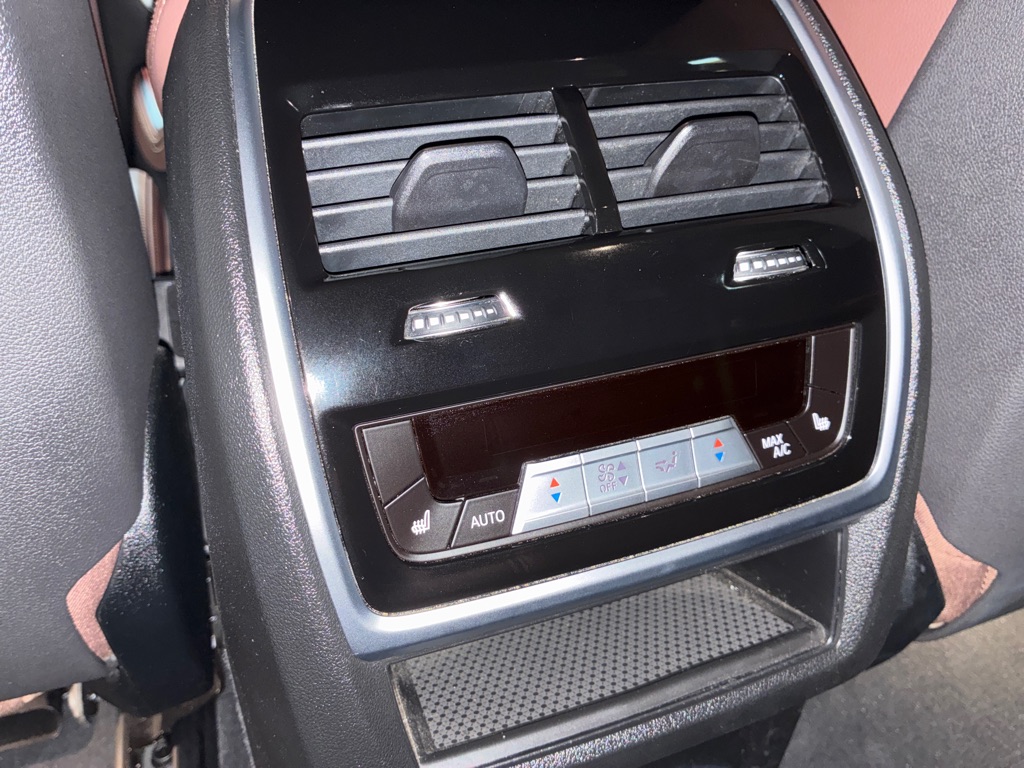 Photo 30 of this BMW X5