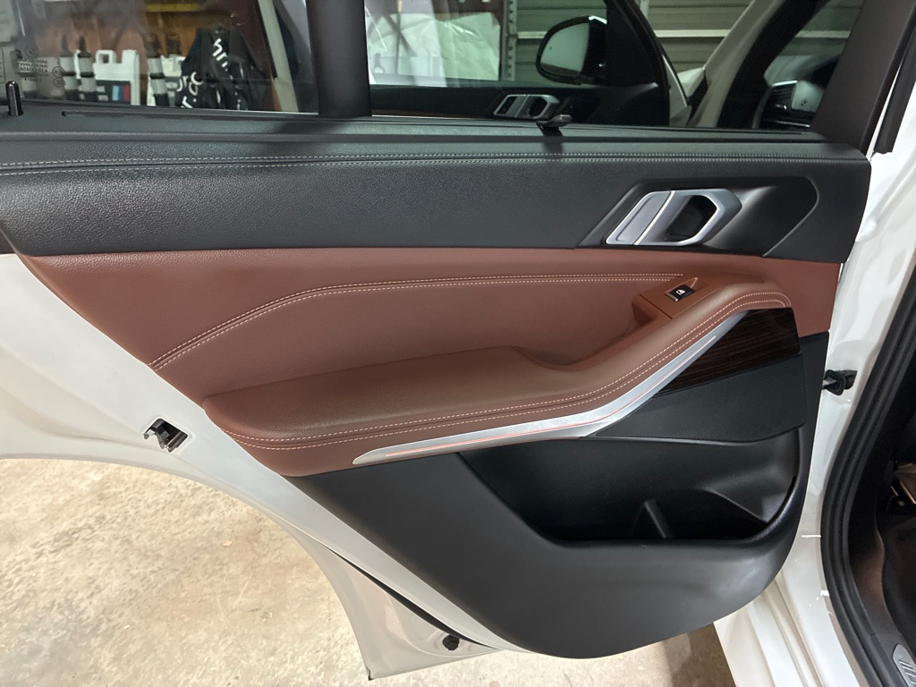 Photo 26 of this BMW X5